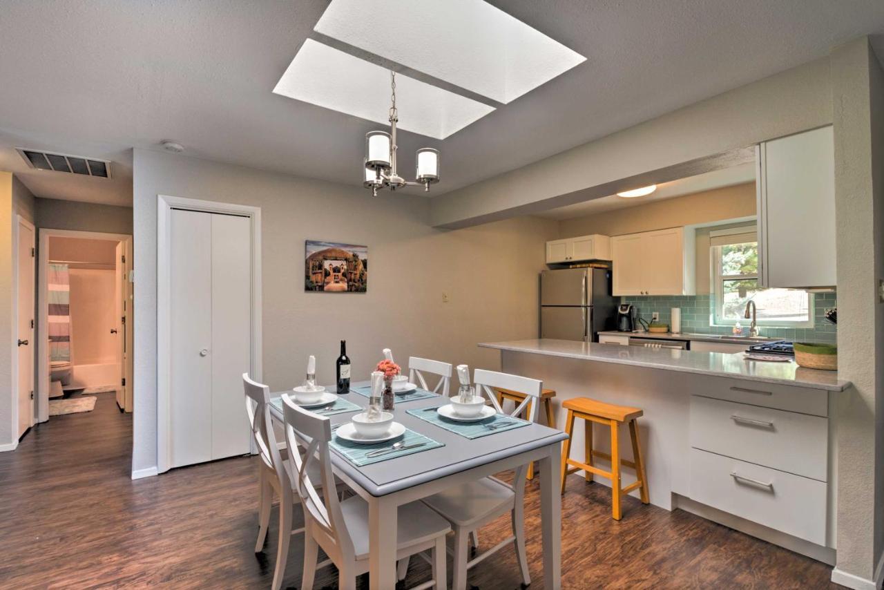 Bright Ruidoso Condo With Deck And Golf Course Views! エクステリア 写真