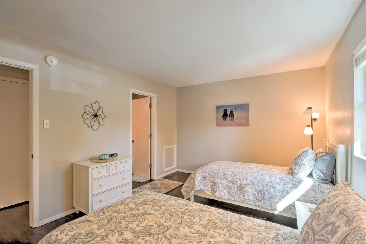 Bright Ruidoso Condo With Deck And Golf Course Views! エクステリア 写真
